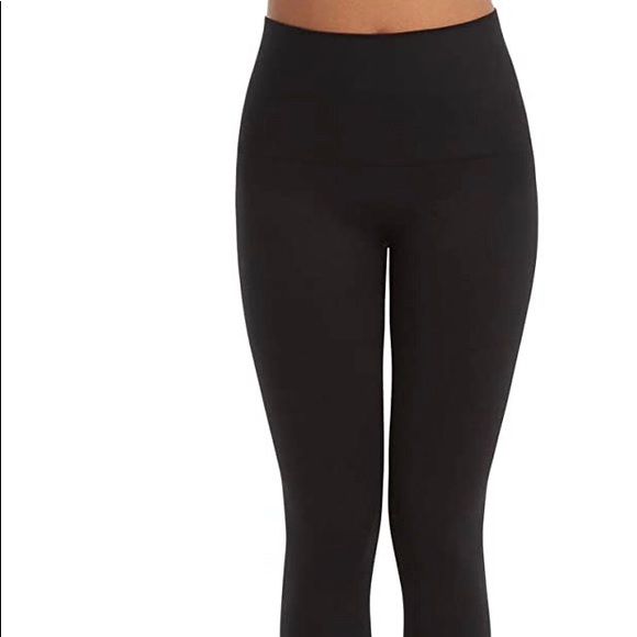 SPANX Pants - Spanx Red hot Capri shaping leggings size M
